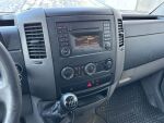 Volkswagen Crafter 2012 Punainen