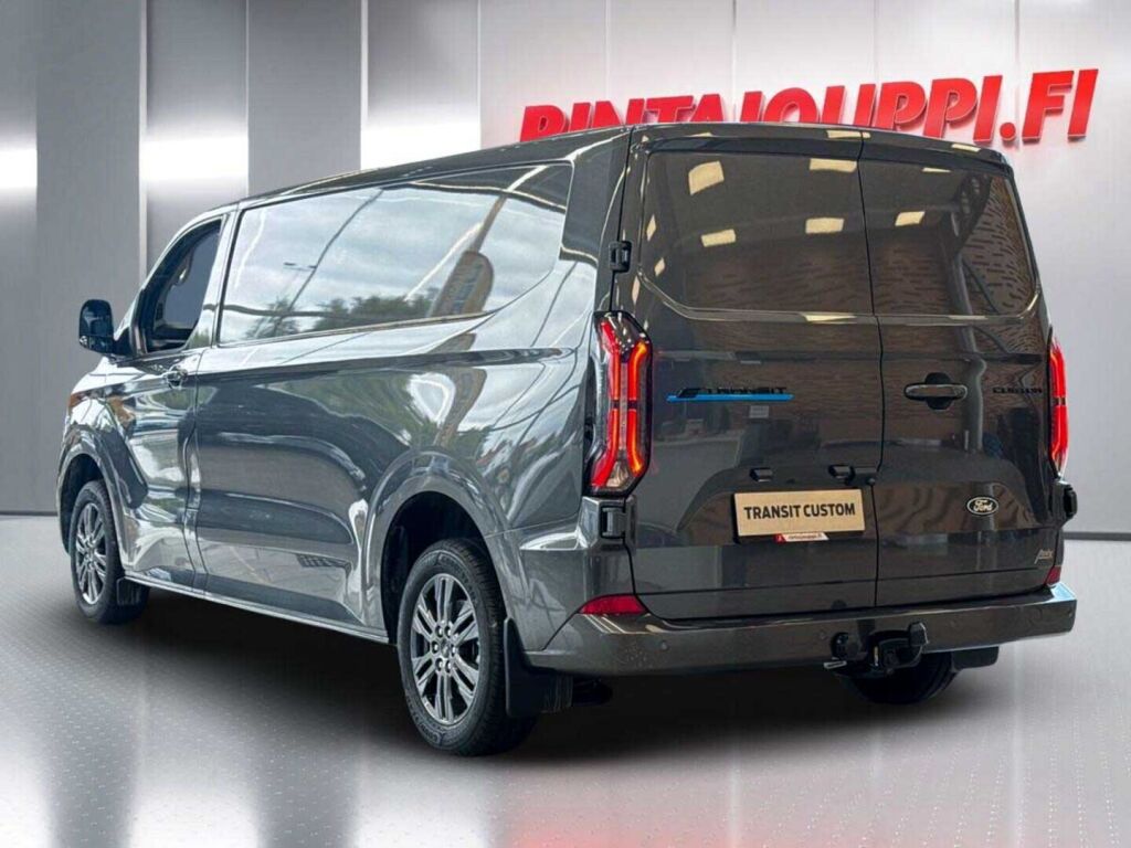 Ford Transit Custom 2025 Magnetic