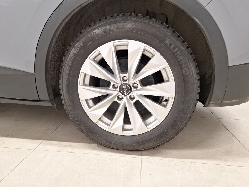 Volkswagen ID.4 2022 Harmaa