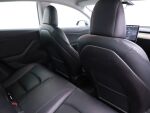 Tesla Model 3 2019 Sininen