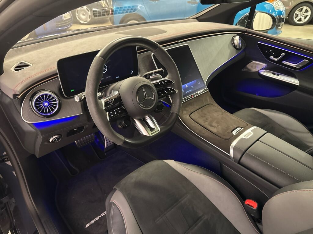 Mercedes-Benz EQE 2023 Sininen