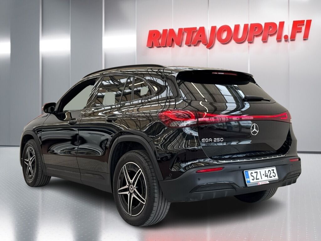 Mercedes-Benz EQA 2021 Musta