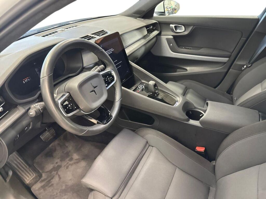Polestar 2 2022 Valkoinen