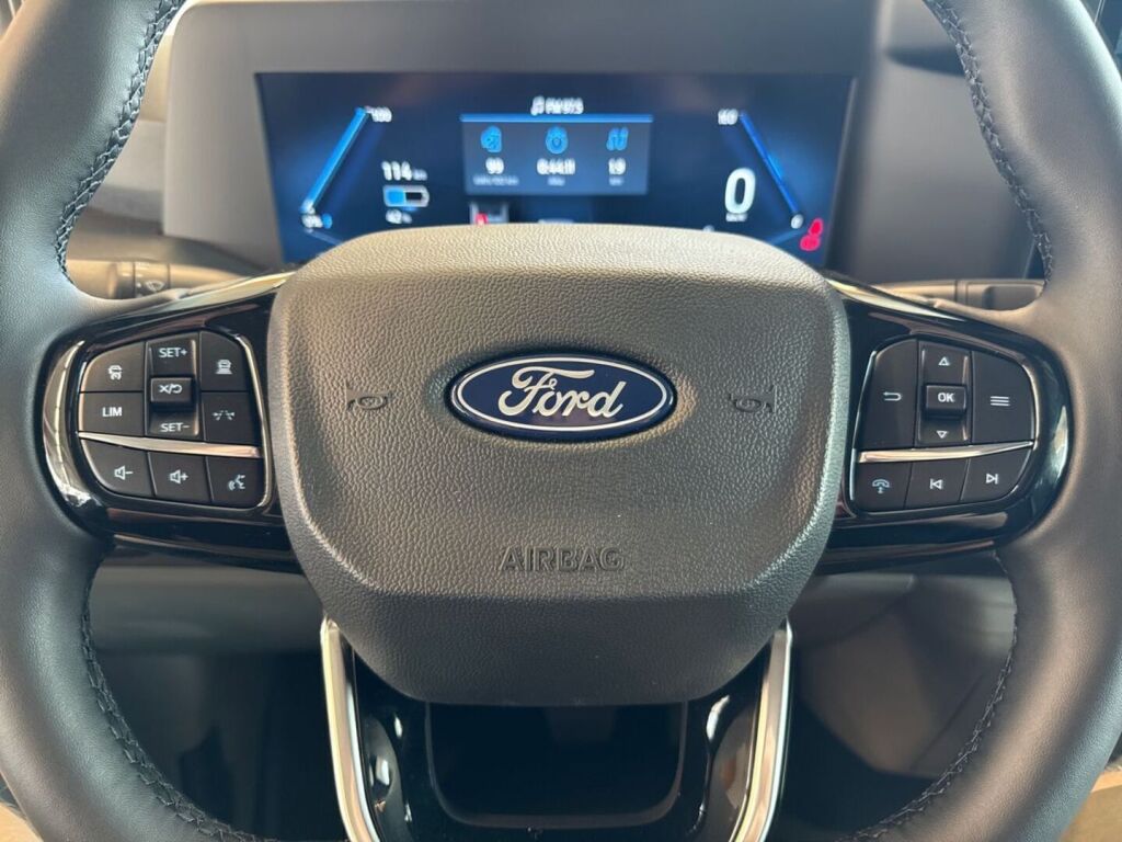 Ford Transit Custom 2026 Frozen White