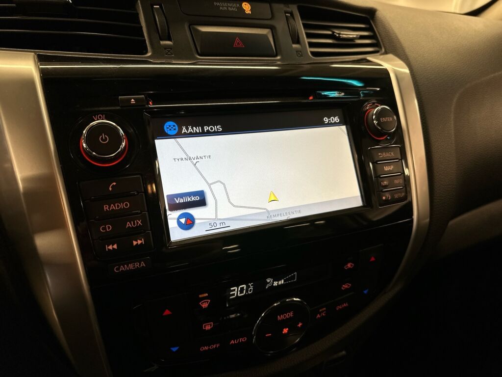 Nissan Navara 2017 Valkoinen