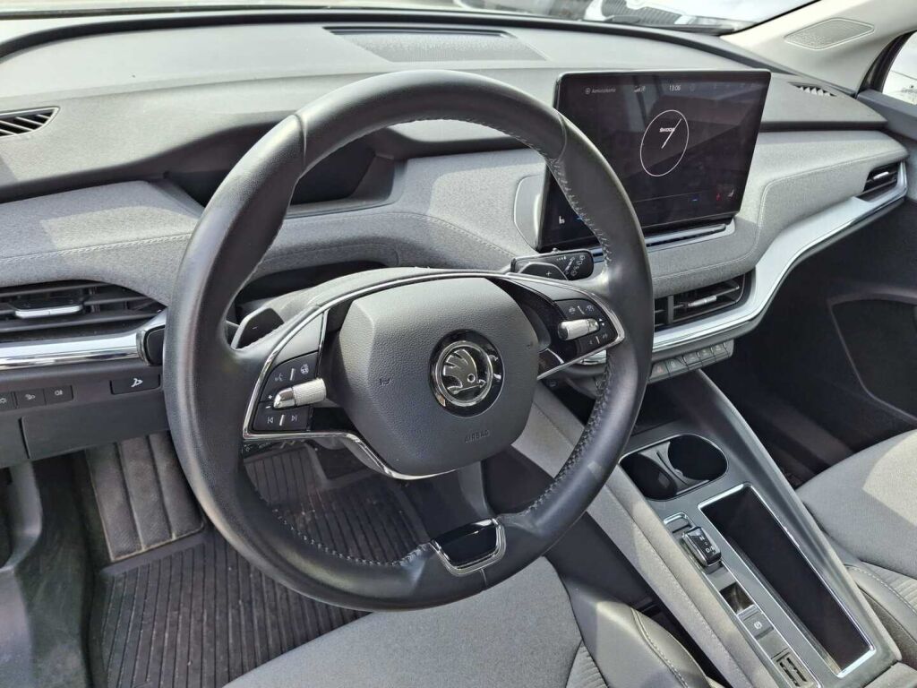 Skoda Enyaq 2022 Harmaa