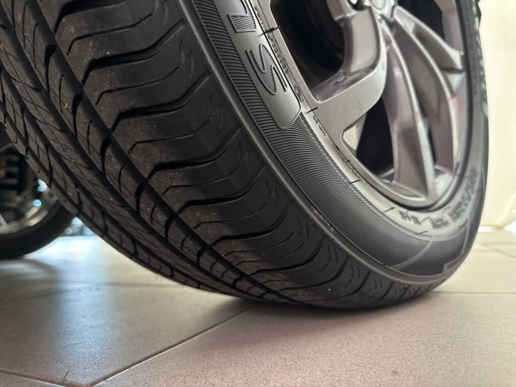 Seres 3 2022 Sininen