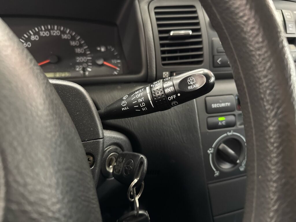 Toyota Corolla 2002 Hopea