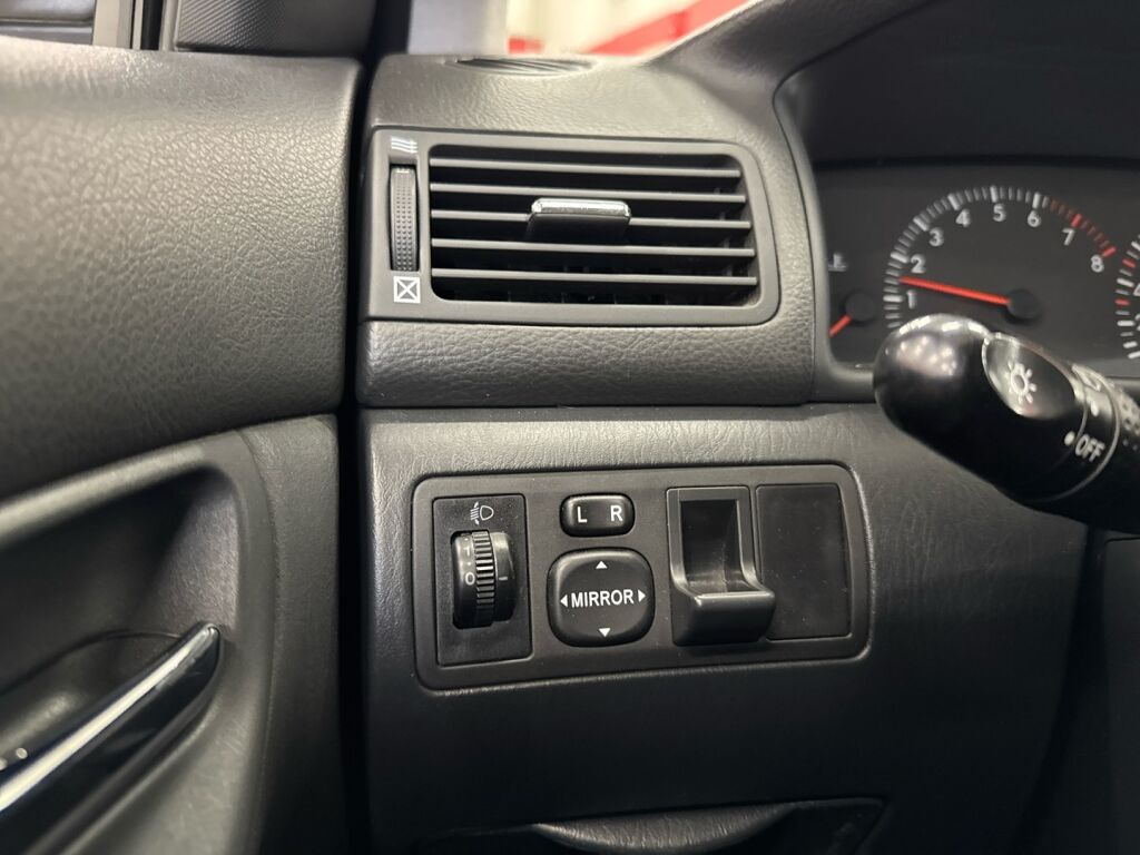 Toyota Corolla 2002 Hopea