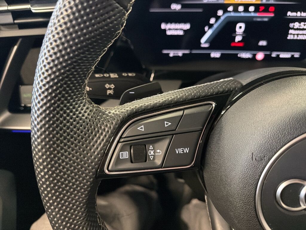 Audi S3 2024 Sininen