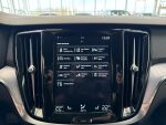 Volvo V60 2020 Musta