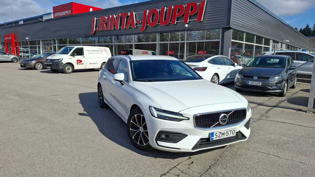 Volvo V60 2019 Valkoinen