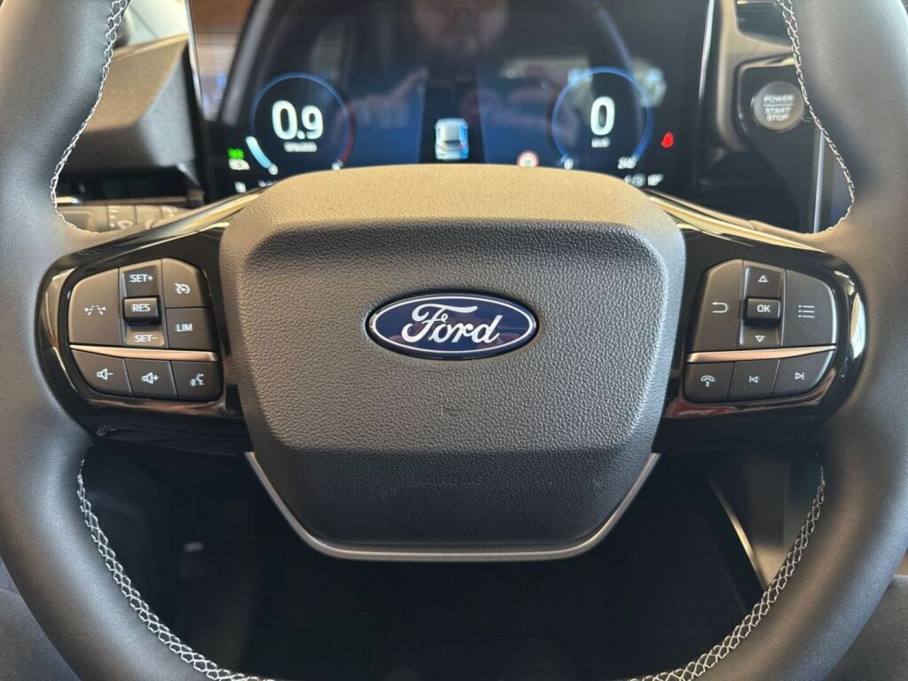 Ford Puma 2026 Frozen White