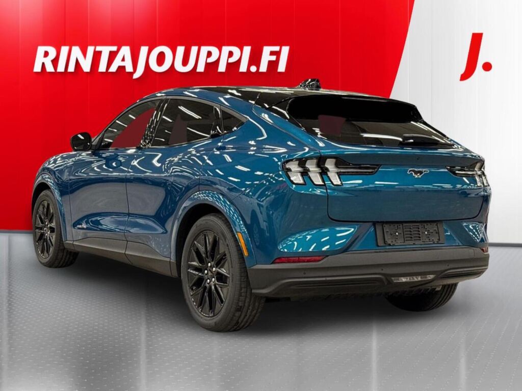 Ford Mustang Mach-E 2026 Sininen