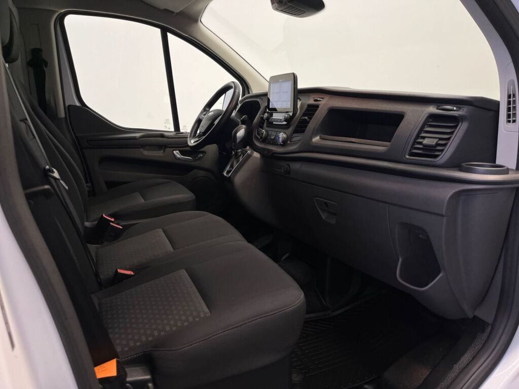 Ford Transit Custom 2023 Valkoinen/ Frozen White
