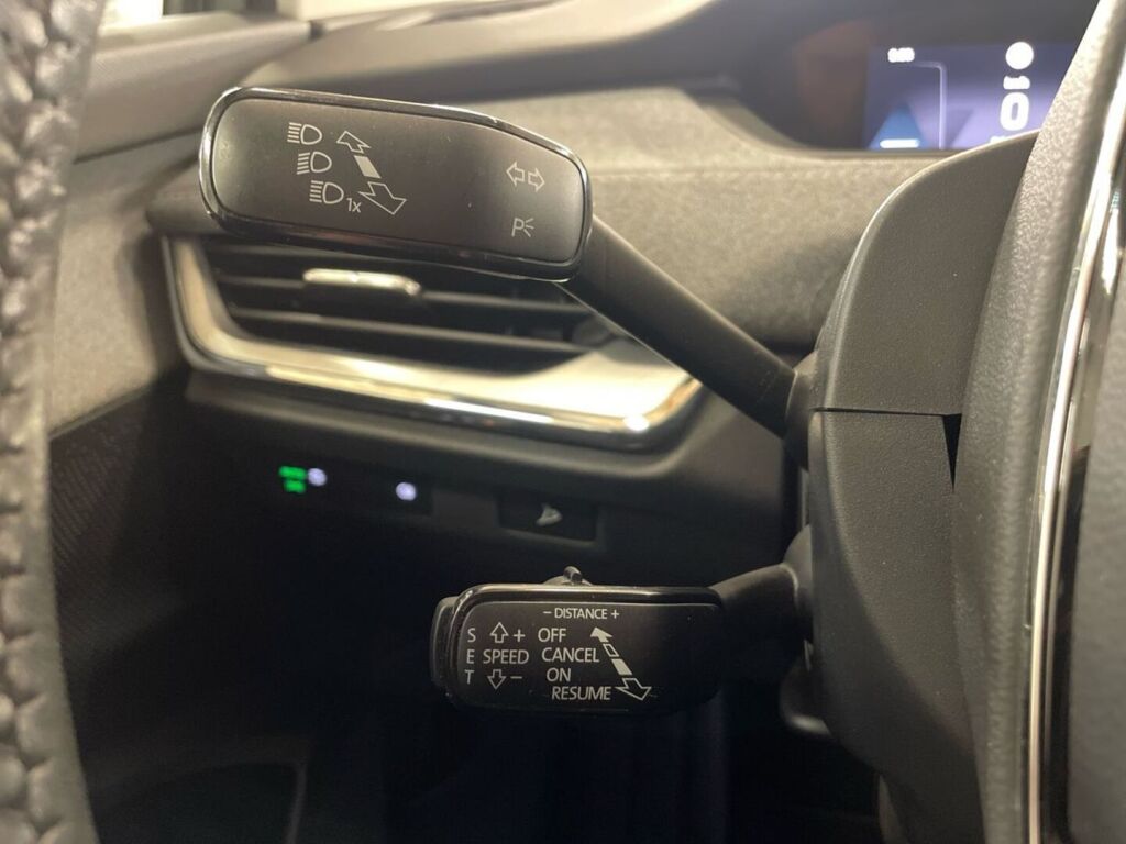 Skoda Enyaq 2022 Harmaa