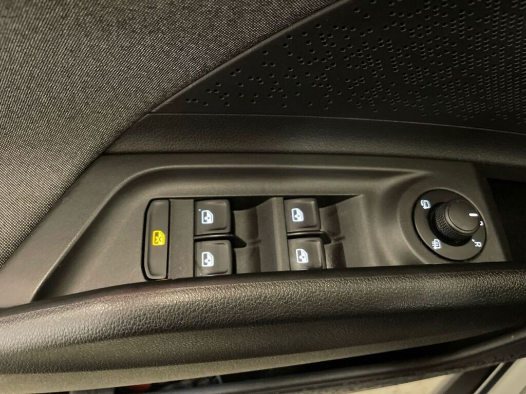 Skoda Enyaq 2022 Harmaa