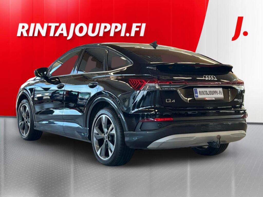Audi Q4 e-tron 2023 