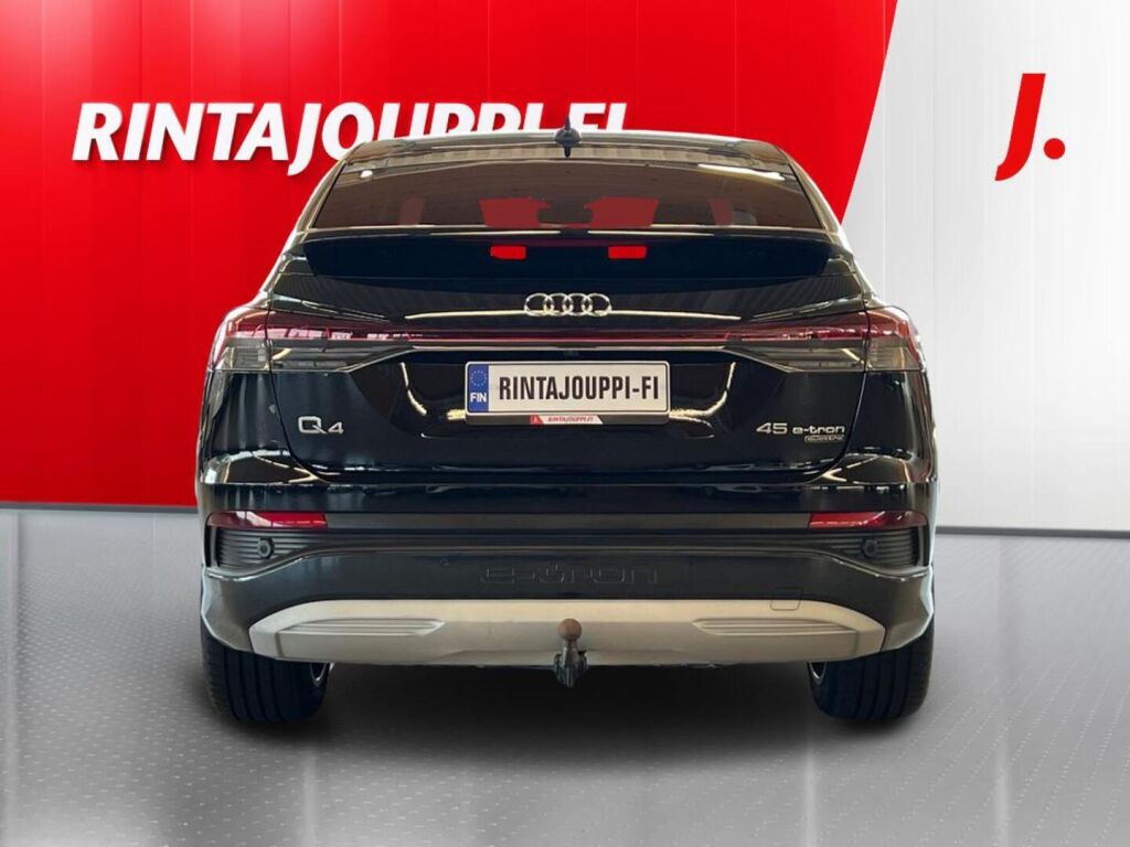 Audi Q4 e-tron 2023 