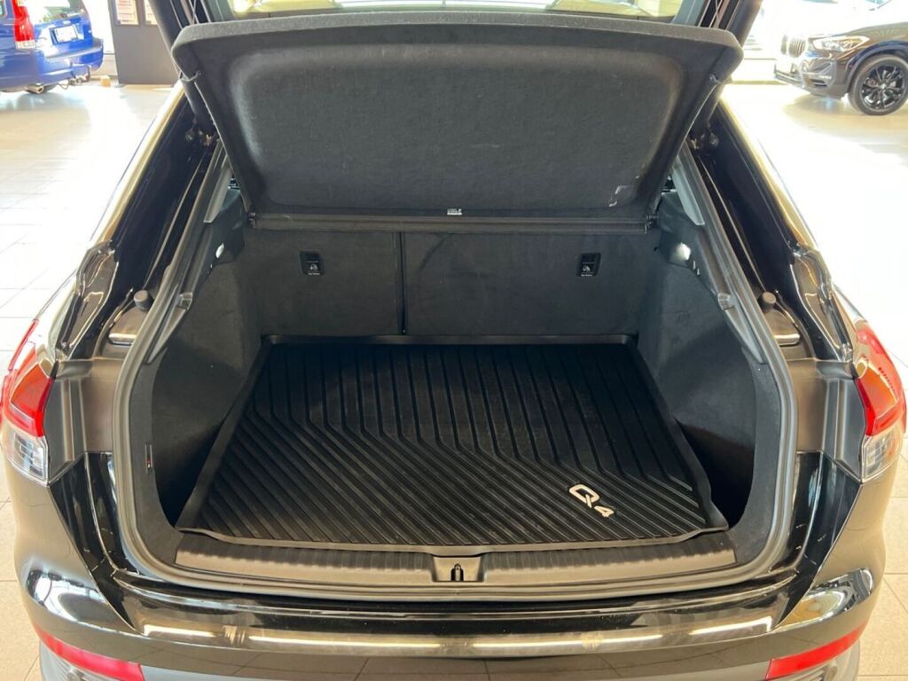 Audi Q4 e-tron 2023 