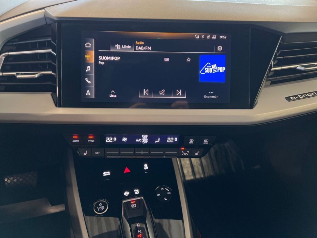 Audi Q4 e-tron 2023 