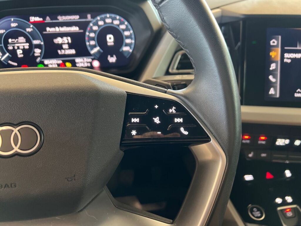 Audi Q4 e-tron 2023 