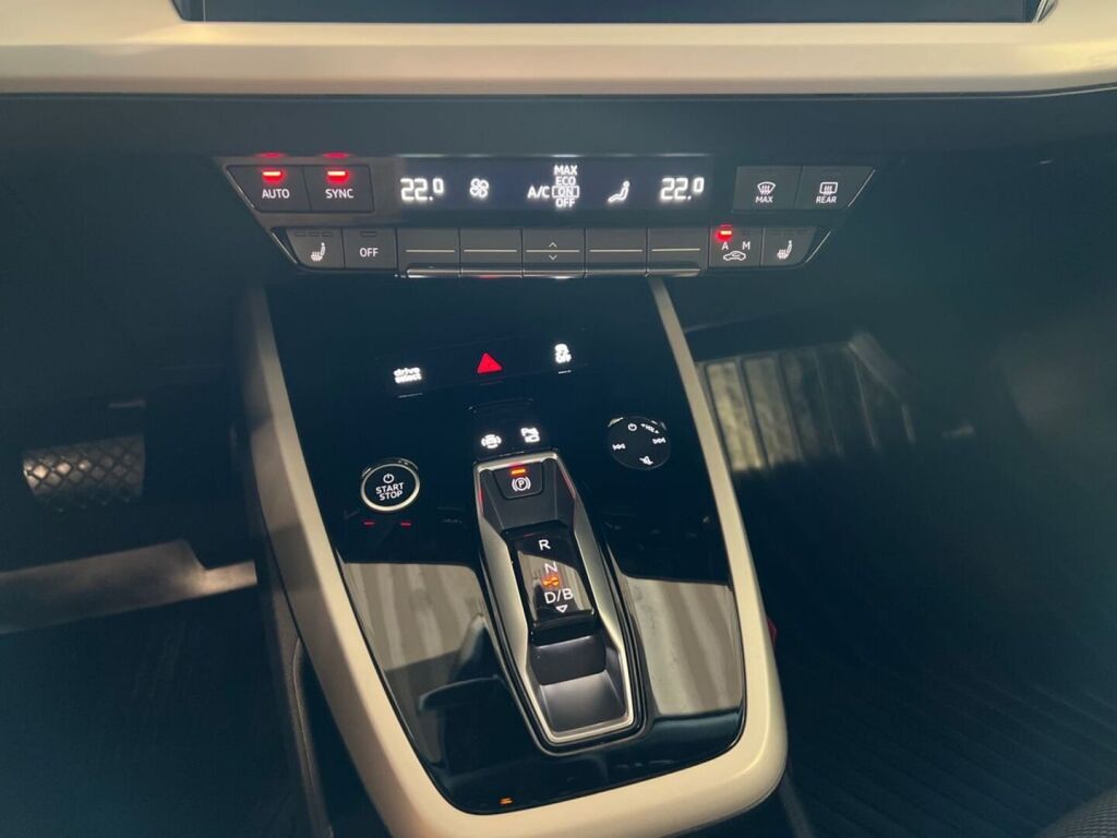Audi Q4 e-tron 2023 