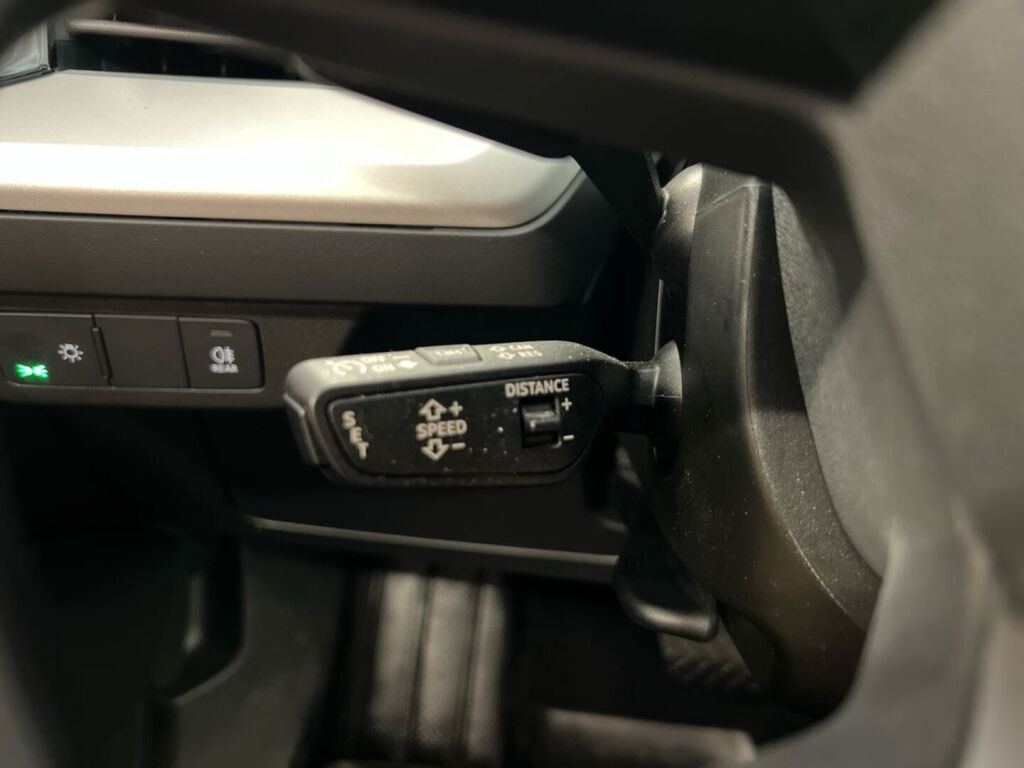Audi Q4 e-tron 2023 