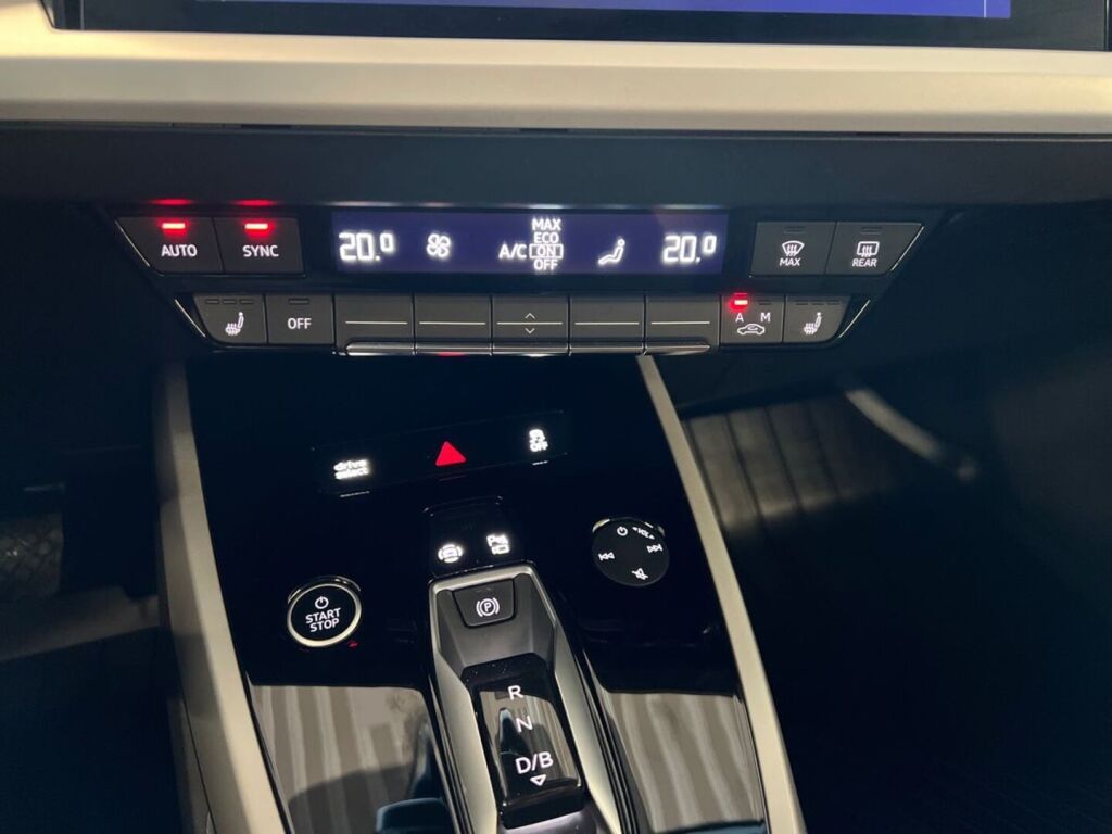 Audi Q4 e-tron 2023 