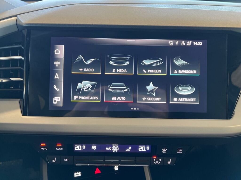 Audi Q4 e-tron 2023 