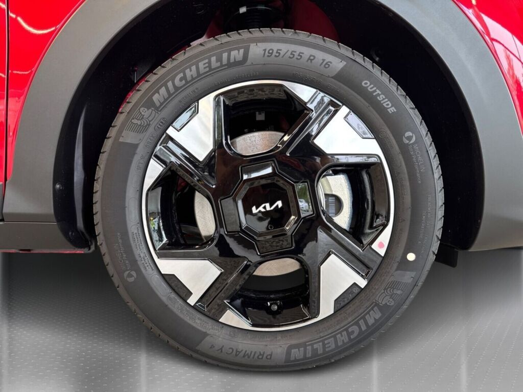 Kia Stonic 2026 Punainen