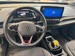 Volkswagen ID.5 2022 Valkoinen / musta katto