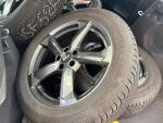 Volkswagen ID.5 2022 Valkoinen / musta katto