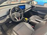 Volkswagen ID.5 2022 Valkoinen / musta katto