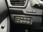 Nissan Leaf 2022 Metalli punainen