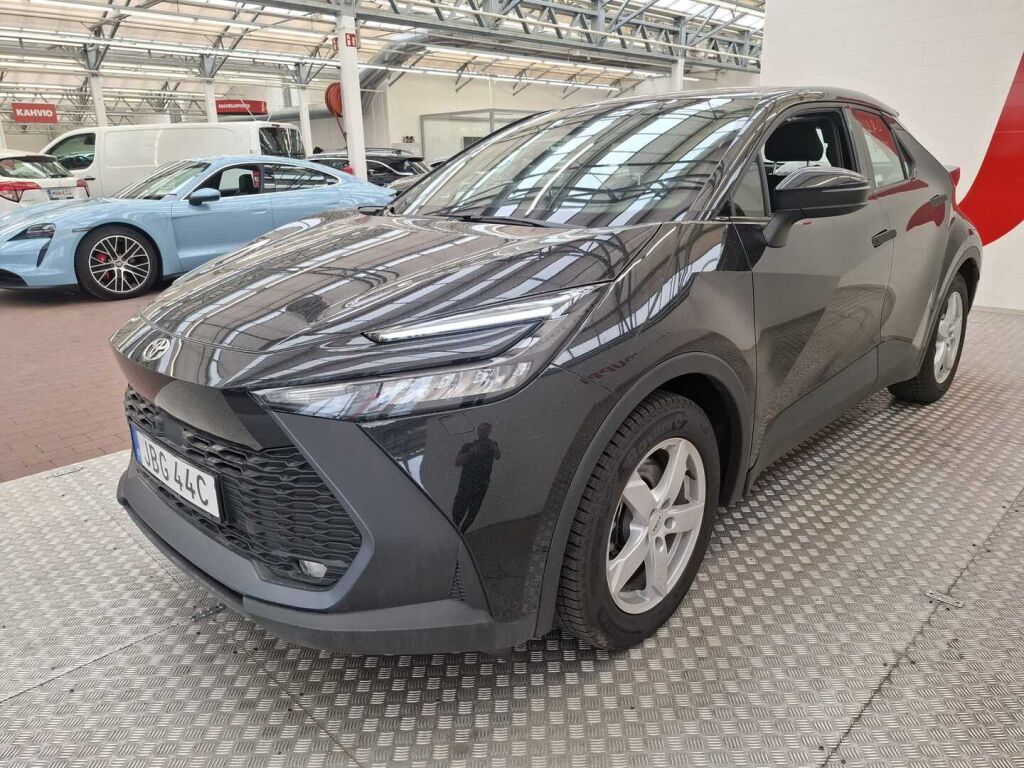 Toyota C-HR 2025 Musta