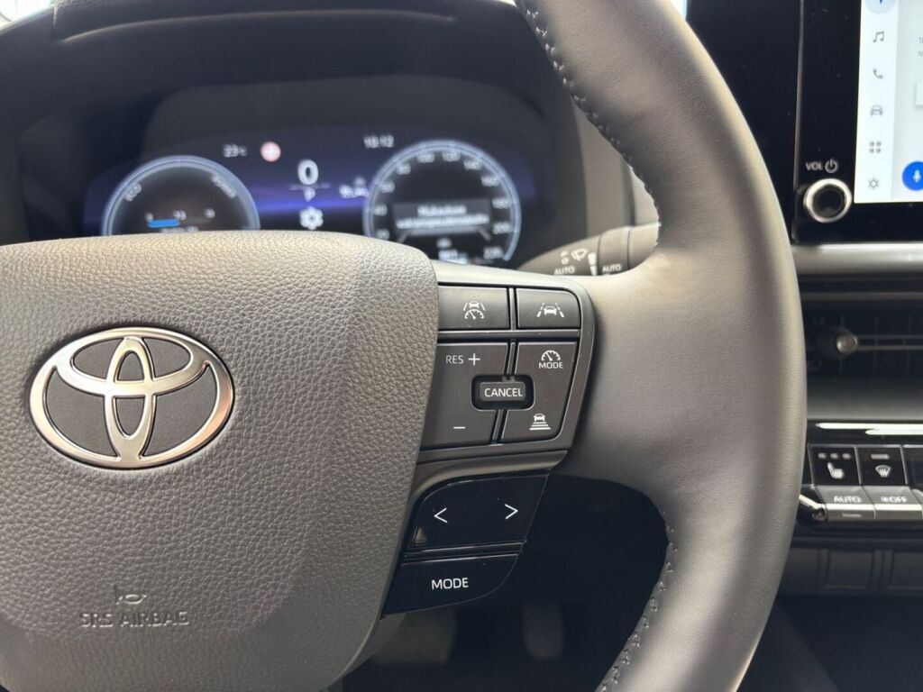 Toyota C-HR 2025 met. hopea