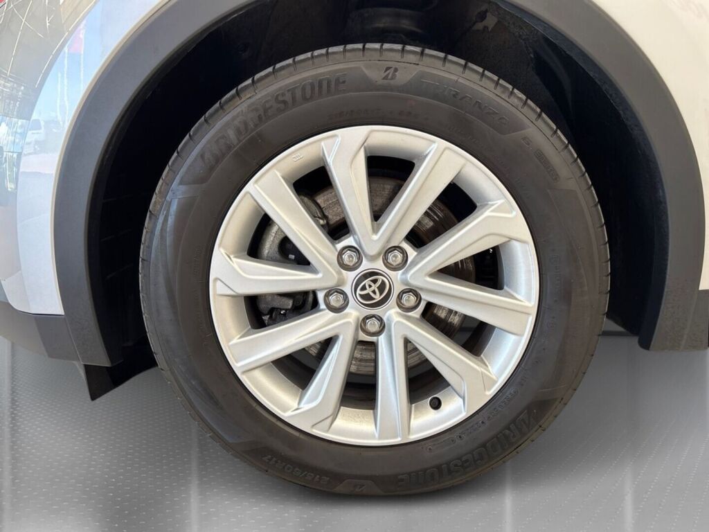 Toyota C-HR 2025 met. hopea
