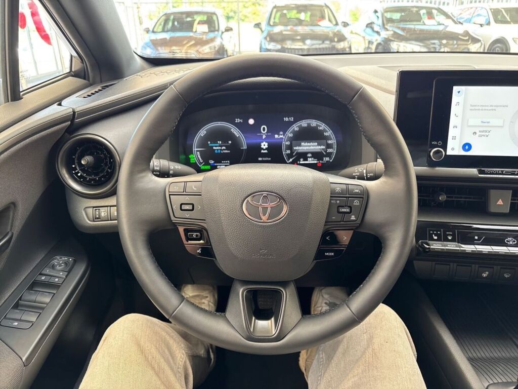Toyota C-HR 2025 met. hopea