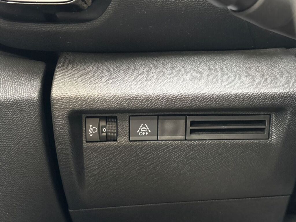 Citroen C4 2021 Valkoinen