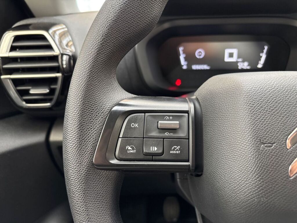 Citroen C4 2021 Valkoinen