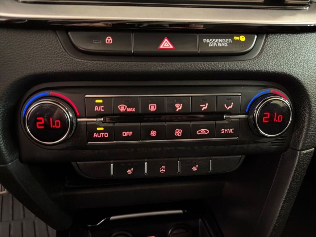 Kia XCeed 2020 Punainen