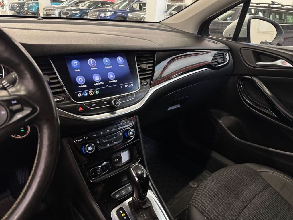 Opel Astra 2020 Hopea