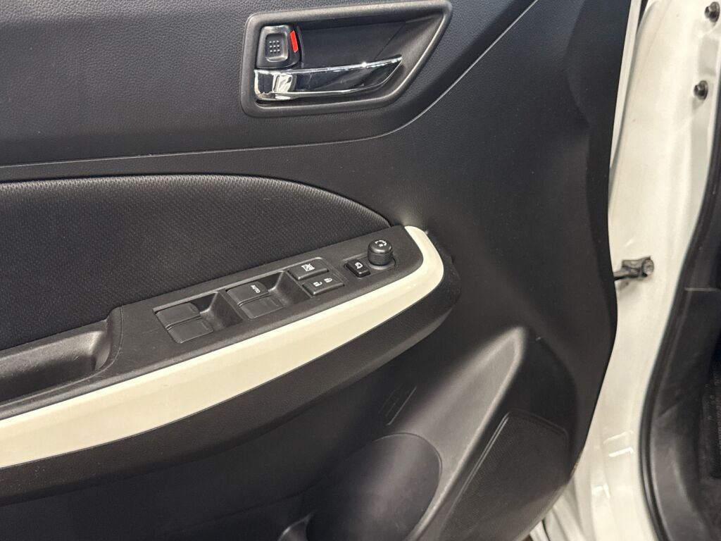 Suzuki Swift 2020 Valkoinen