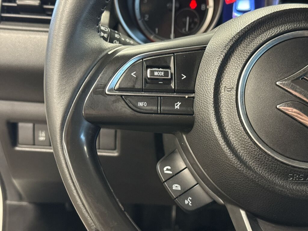 Suzuki Swift 2020 Valkoinen
