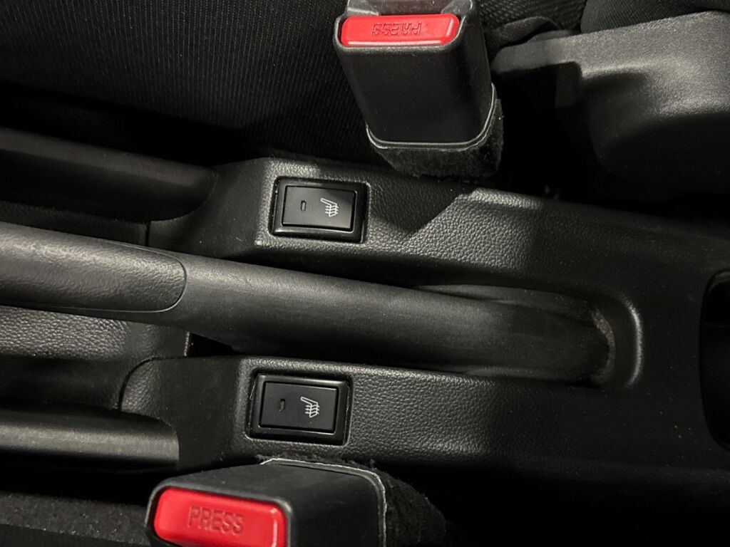 Suzuki Swift 2020 Valkoinen