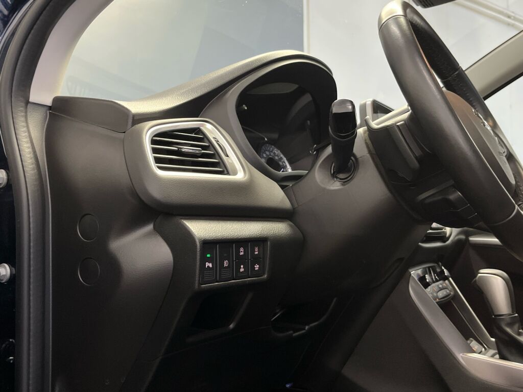 Suzuki S-Cross 2022 Sininen