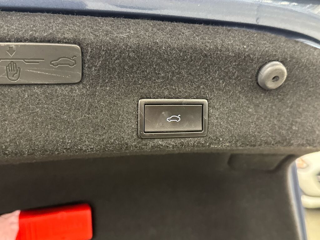 Volkswagen Passat 2015 Sininen