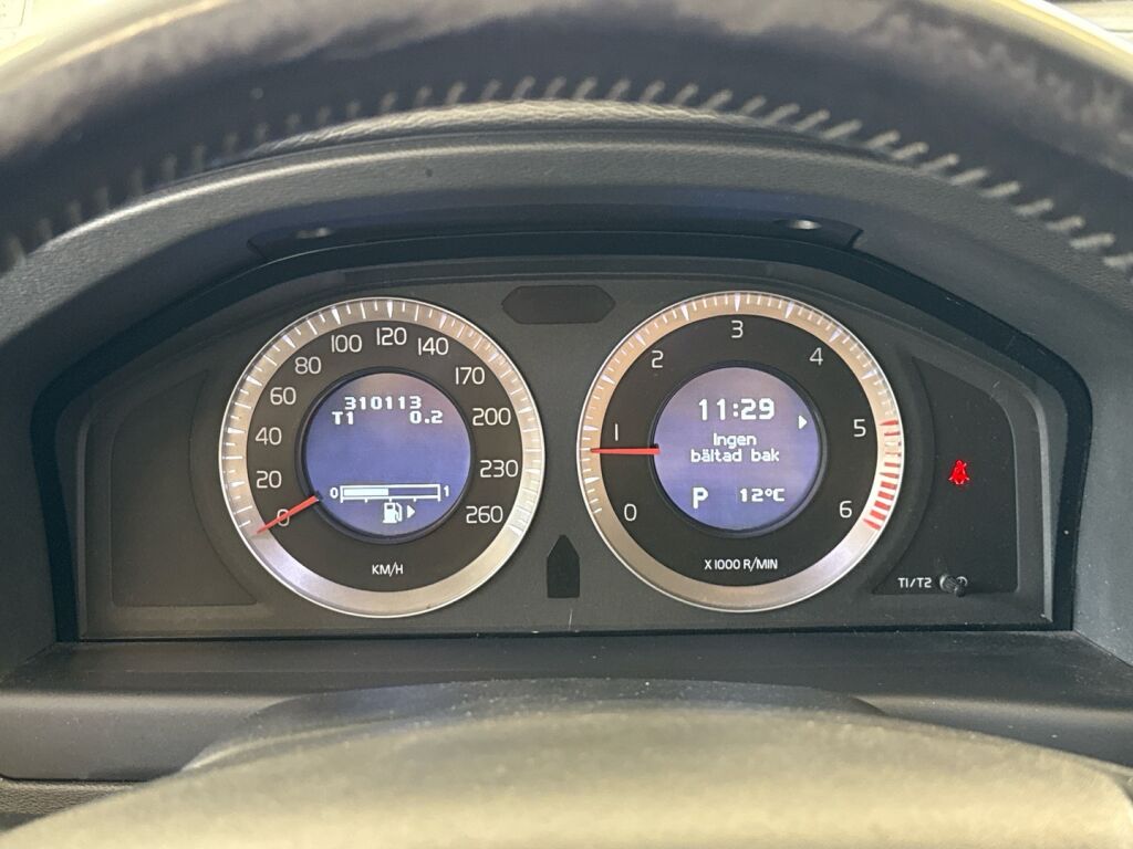 Volvo XC70 2009 Valkoinen