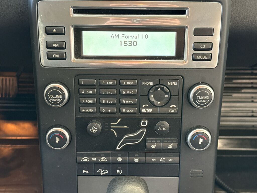 Volvo XC70 2009 Valkoinen